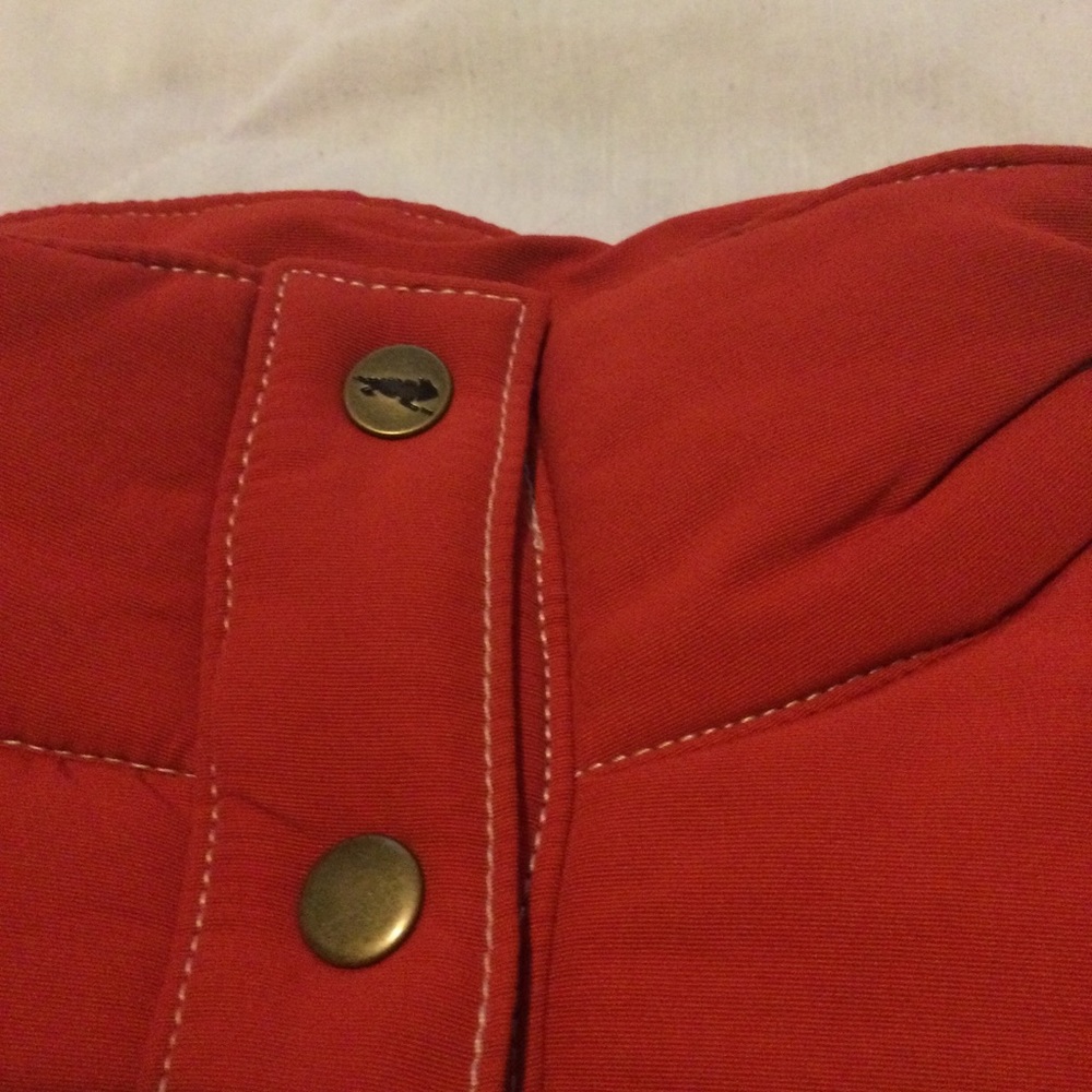 Toad&Co Red Vest - Picture 4 of 8